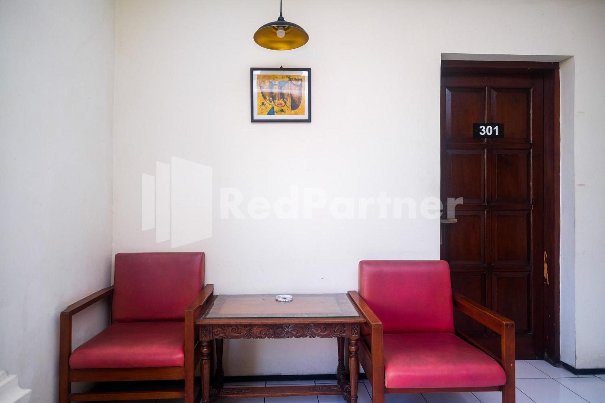 Oyo 206 Candra Kirana Hotel Yogyakarta