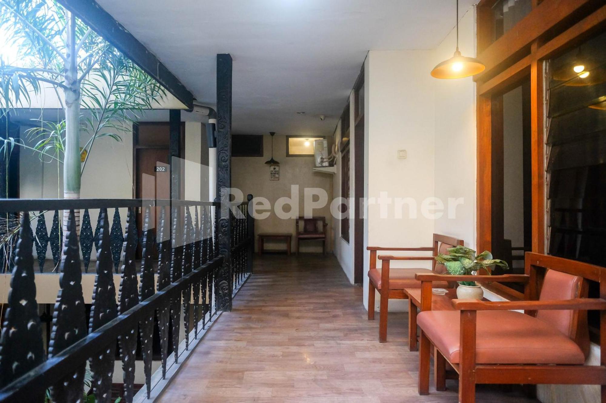 Hotel Oyo 206 Candra Kirana 2*